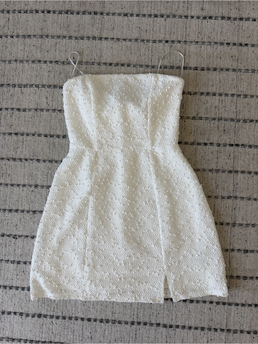 Francesca’s Collection White Textured Strapless Mini Dress